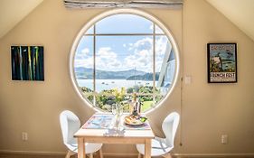 The Boathouse - Akaroa Holiday Home